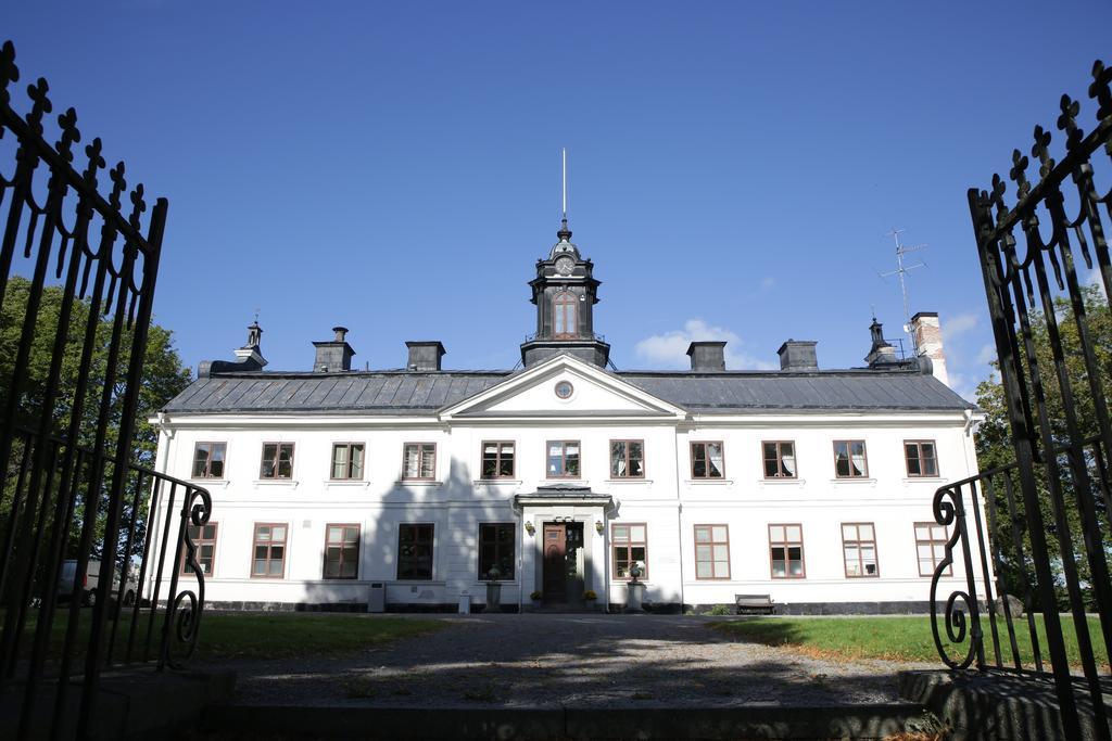 Kaggeholms Slott Bed and Breakfast Ekerö Exterior foto