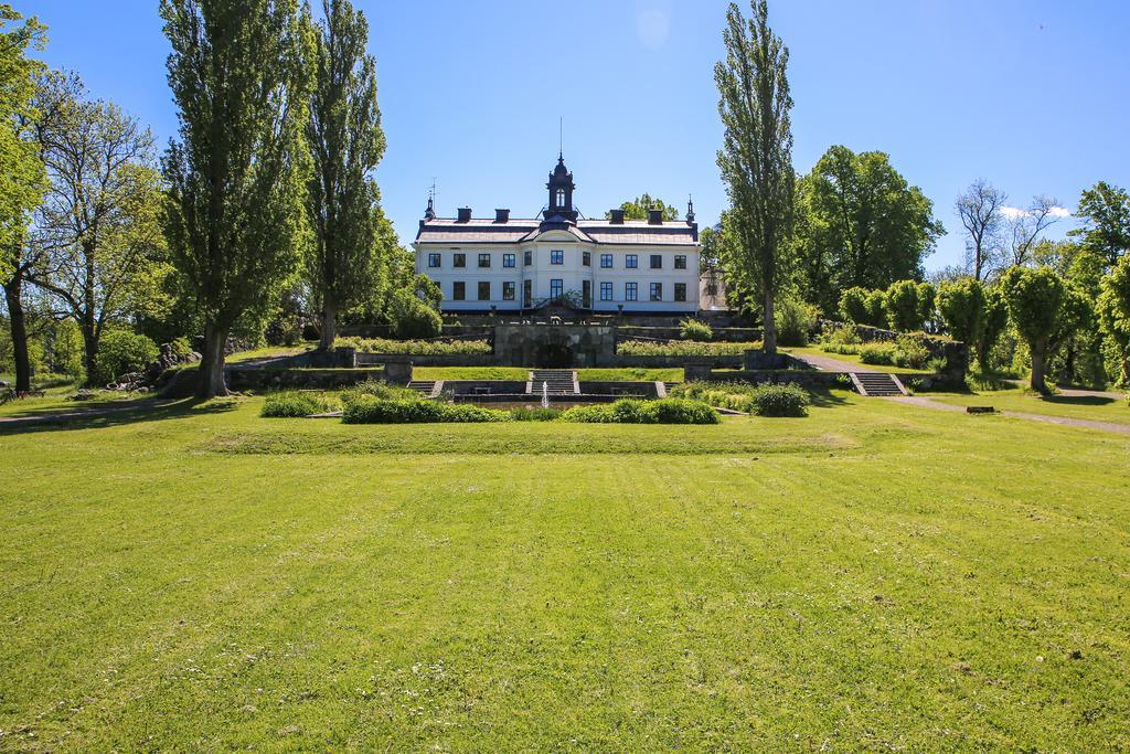 Kaggeholms Slott Bed and Breakfast Ekerö Exterior foto